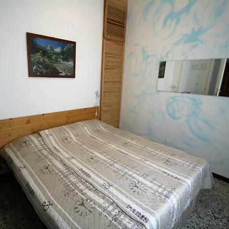 Locazione Turistica Carlo *