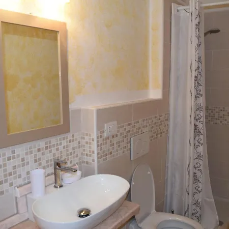 Locazione Turistica Carlo Holiday home Castelveccana